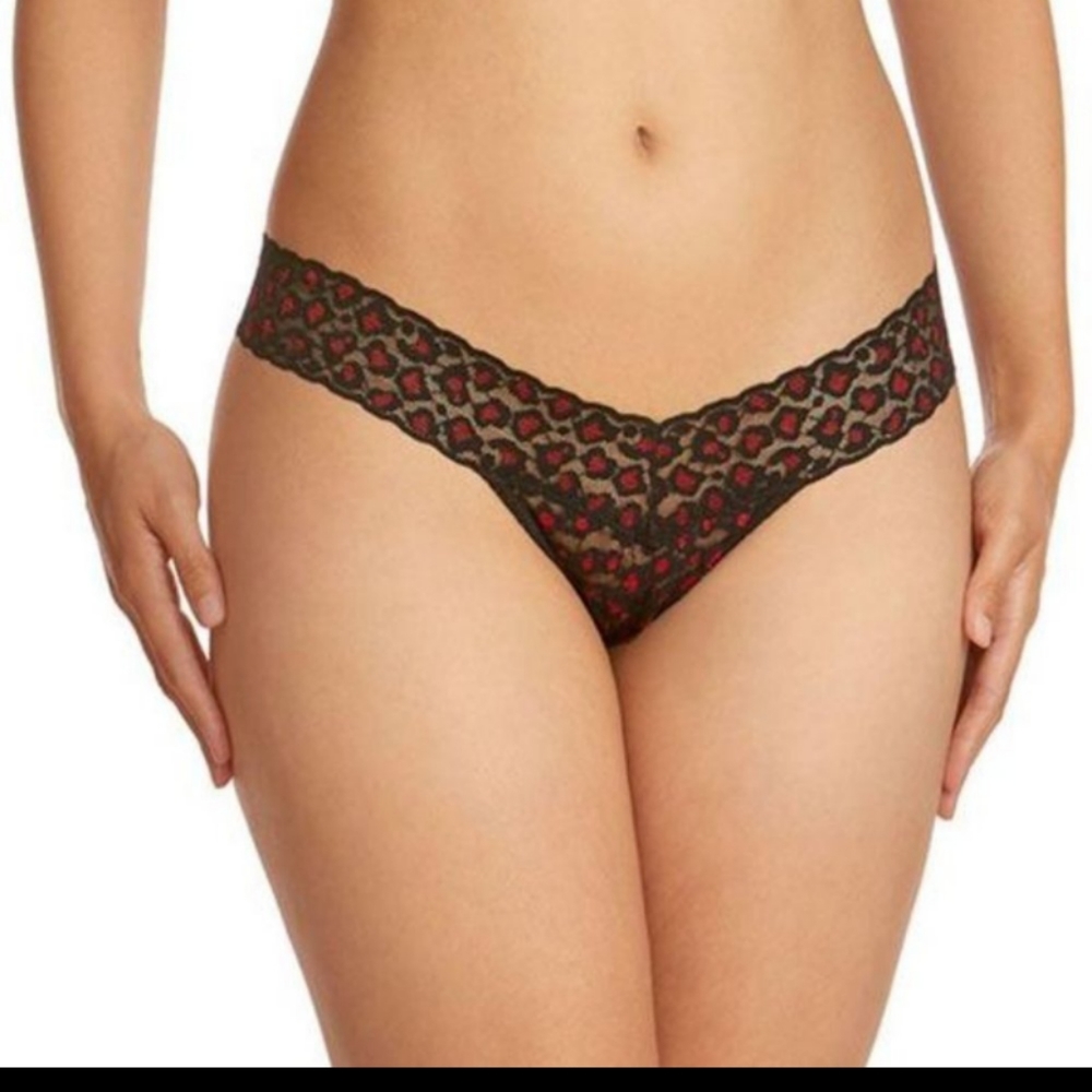 NWT Hanky Panky Red Black Leopard Low Rise Thong